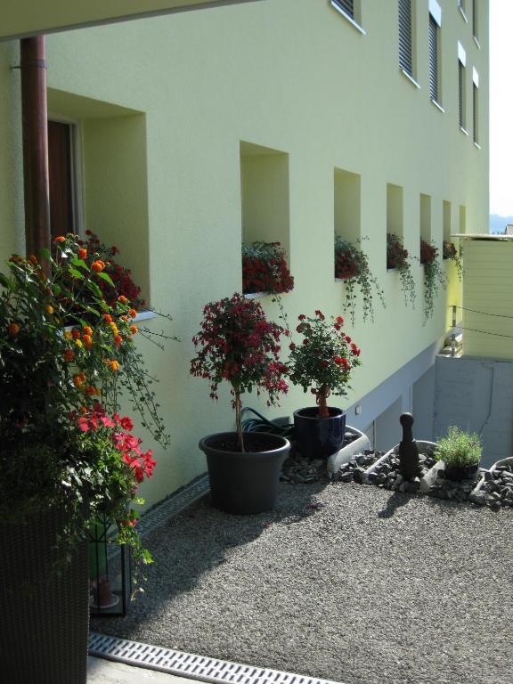 Hotel Restaurant Roessli Uetendorf Exterior foto